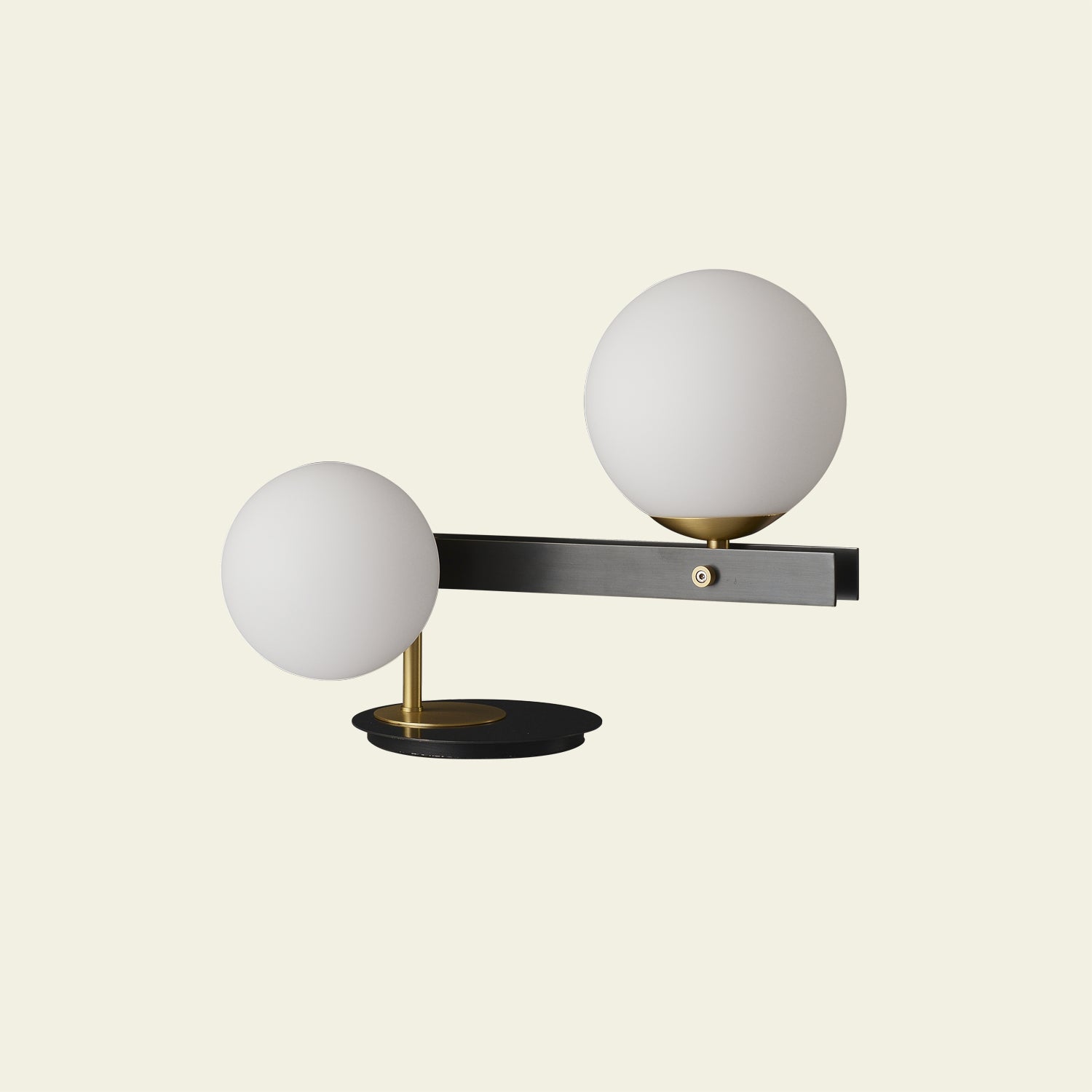 Planeta T Table Lamp