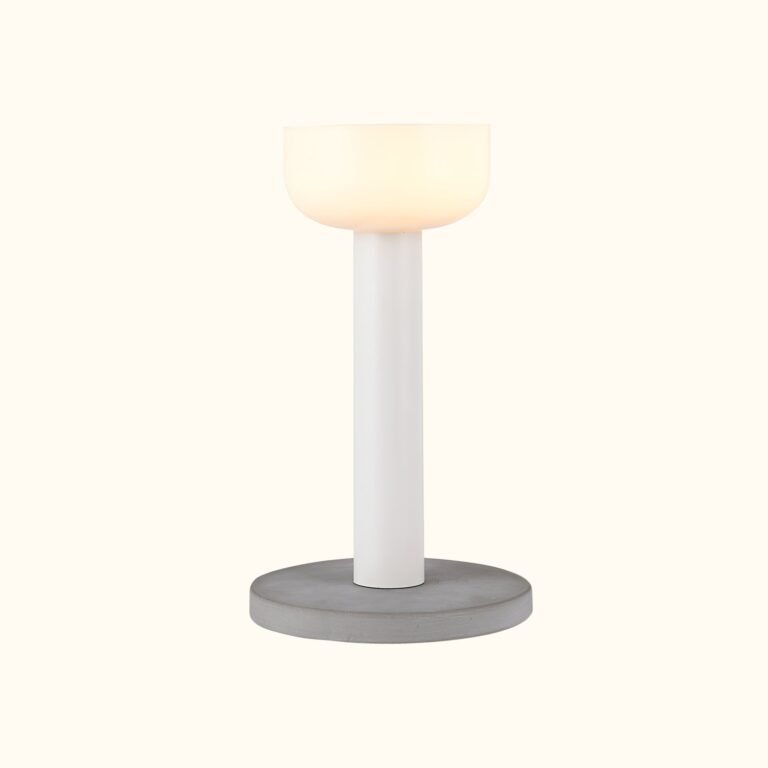 Bellhop_Table_Lamp_Flos_0001