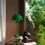 FLOWERPOT VP3 Table Lamp - Image 10