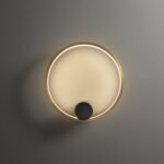 Holy_Brass_Wall_Lamp_Christinekroencke_0011
