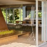 Tripod HM8 Floor Lamp - Image 2