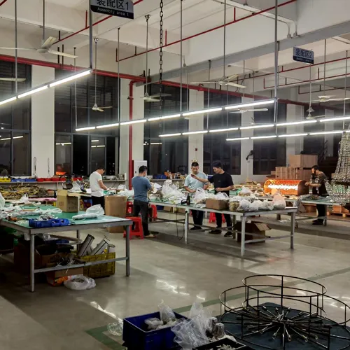 Factory workshop photograph 06